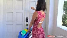 Eva Lovia is terrible at cleaning a house.