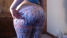Some bright and cheery leggings and a big pale ass c