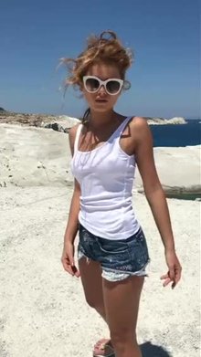 Julia Yaroshenko on the Rocks
