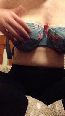 Here's a tiny preview of what I'll show you in a [Kik] for later ;)