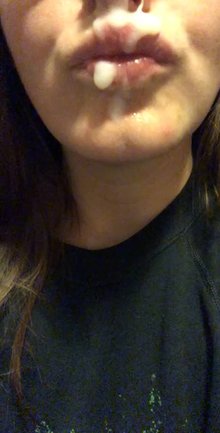 My friend loves cum on her face! Add her on snap TigBits00