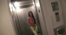 Kelly Show off her bare butt in the hotel corridor